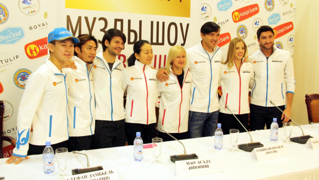 Звезды фигурного катания прилетели в Алматы для участия в шоу Дениса Тена