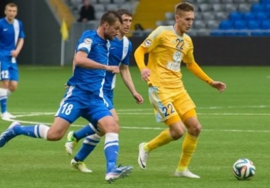Бауыржан Джолчиев (справа). Фото с сайта ФК "Астана"