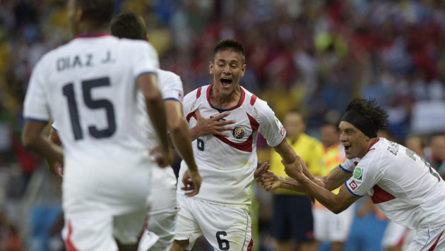 Коста-Рика сенсационно обыграла Уругвай на ЧМ по футболу в Бразилии