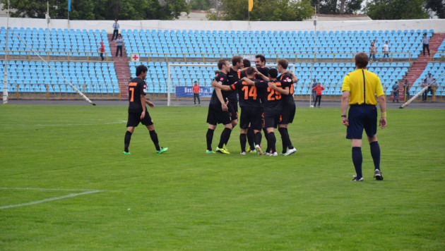 "Шахтер" стал первым полуфиналистом Кубка Казахстана по футболу