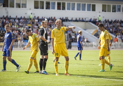 Иван Садовничий (номер 20). Фото с сайта tribuna.com