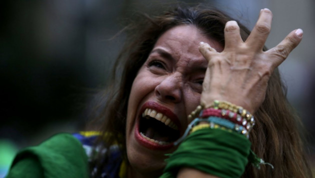 Как страдали бразильские фанаты после полуфинала с Германией