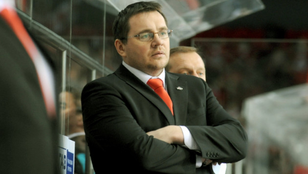 Назаров освобожден от должности главного тренера сборной Украины