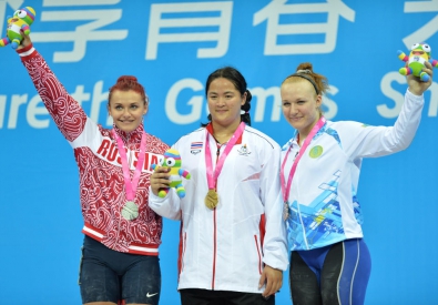 Татьяна Капустина (на фото - справа). Фото с сайта nanjing2014.org