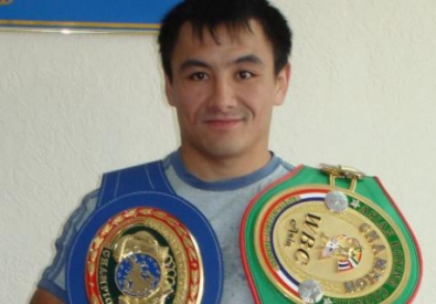 Жанат Жакиянов. Фото с сайта boxingtv.ru