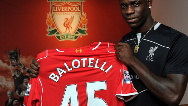 "Ливерпуль" заработал 50 тысяч фунтов на продаже футболок с Балотелли
