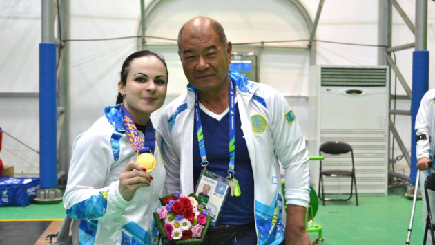 Штангистке Елисеевой подарили машину за победу на Азиатских играх 
