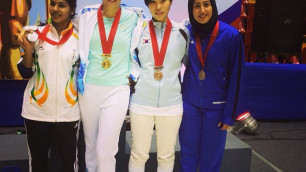 Молодежная сборная Казахстана по фехтованию выиграла три "золота" на чемпионате Азии 
