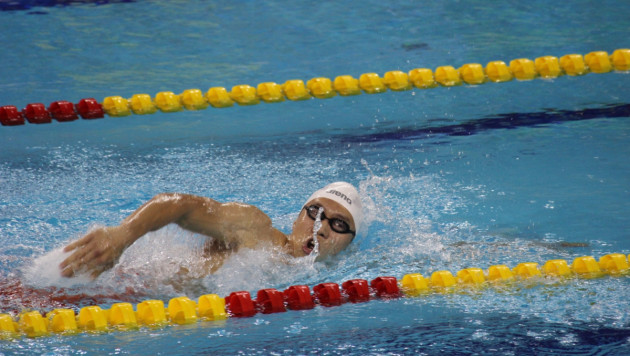 Казахстанский пловец Ануар Ахметов стал двукратным чемпионом Азиатских Пара игр