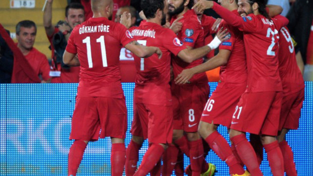 Тренер сборной Турции вызвал 28 игроков на матч с Казахстаном