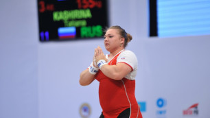 Россиянка Каширина выиграла ЧМ в Алматы с рекордом в рывке и толчке