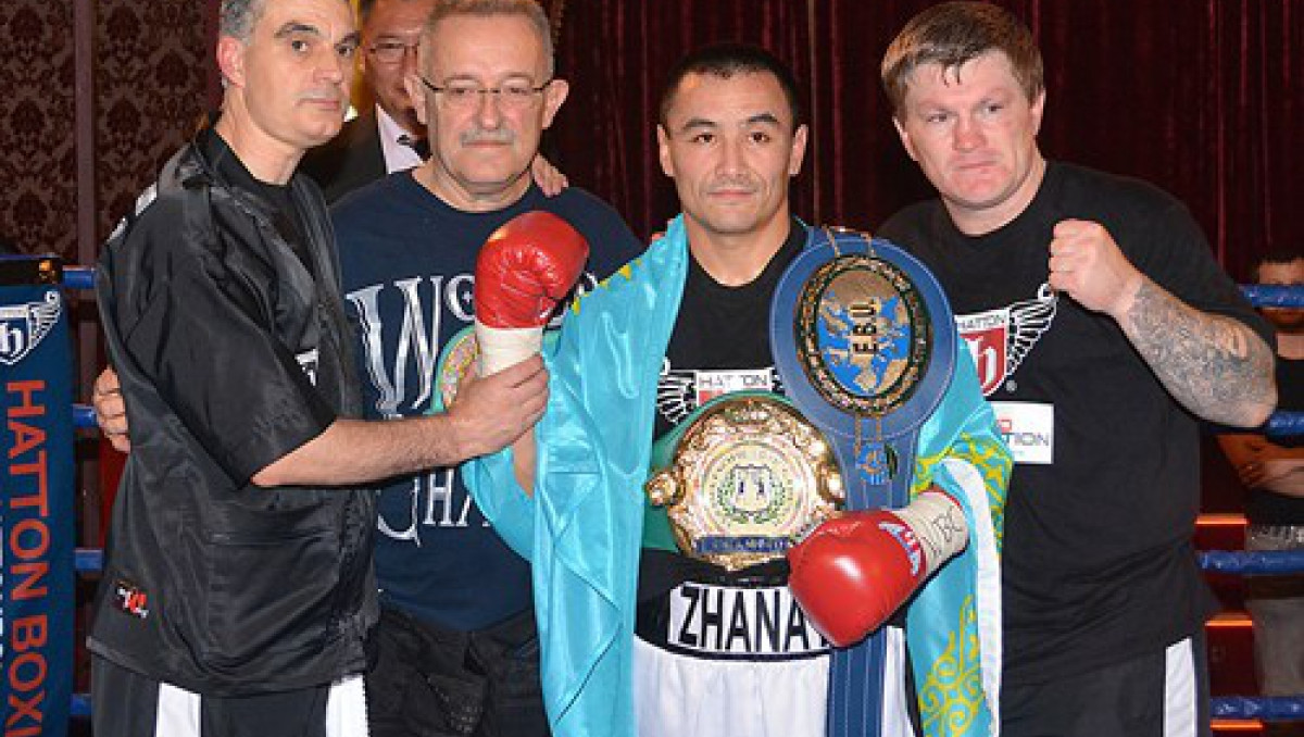 Боксер Жанат Жакиянов поднялся в рейтинге WBO