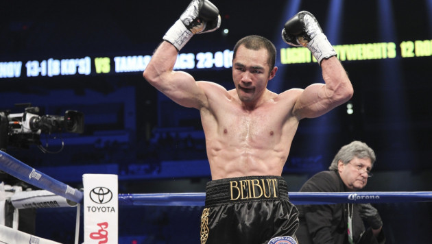 Бейбут Шуменов дебютировал с досрочной победы в первом тяжелом весе