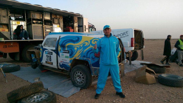 Два казахстанских экипажа сохранили позиции в ТОП-5 Africa Eco Race-2015 по итогам пятого этапа