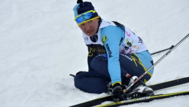 Видео победы казахстанской лыжницы Слоновой в спринтерских соревнованиях на Универсиаде