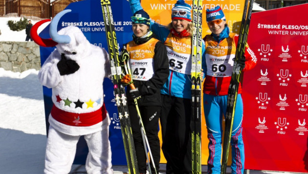 Казахстанская лыжница Слонова выиграла "серебро" на Универсиаде