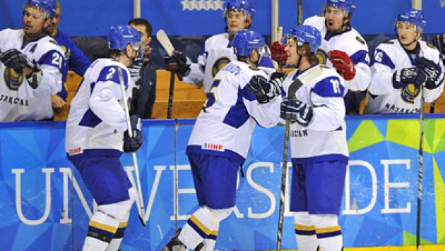 Казахстан вырвал победу у Японии на старте хоккейного турнира Универсиады