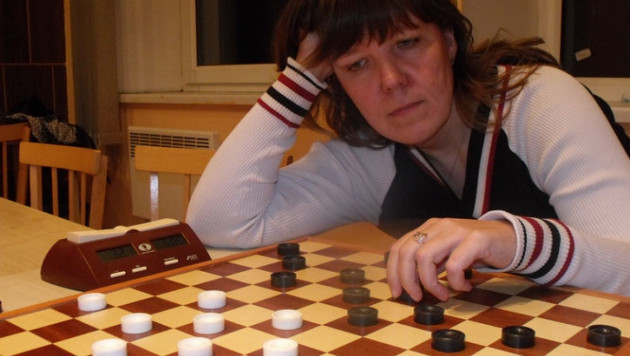 Казахстан примет финал чемпионата мира по шашкам среди женщин
