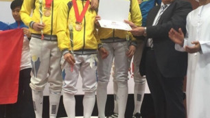 Казахстанские фехтовальщики выиграли девять медалей на юниорском чемпионате Азии