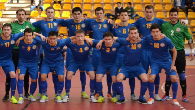 Казахстан гарантировал себе участие в стыковых матчах отбора на Евро-2016 по футзалу