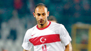 Турецкий футболист отказался ехать в сборную из-за угрожавшего ему пистолетом партнера