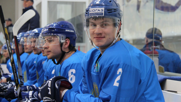 Сборная Казахстана по хоккею провела двусторонний матч