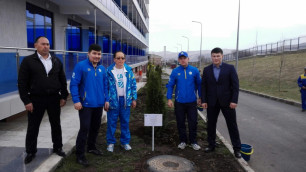 Казахстанские штангисты открыли "Аллею чемпионов"
