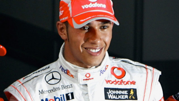 Хэмилтон выиграл Гран-при Китая и укрепил лидерство в общем зачете "Формулы-1"