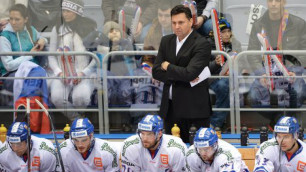 Главный тренер сборной Чехии по хоккею подозревается в получении взятки