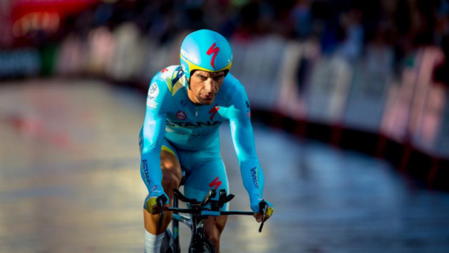 Тиралонго из "Астаны" финишировал 10-м на втором этапе "Джиро д'Италия"