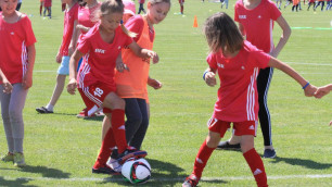 В Шымкенте прошел фестиваль для девочек FIFA Live Your Goals