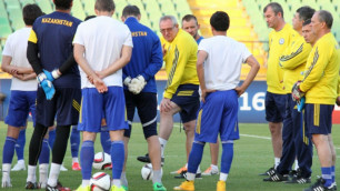 Стал известен стартовый состав сборной Казахстана по футболу на матч с Турцией
