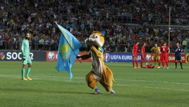 Что может грозить "Белке-бурундуку" за инцидент на матче Казахстан - Турция