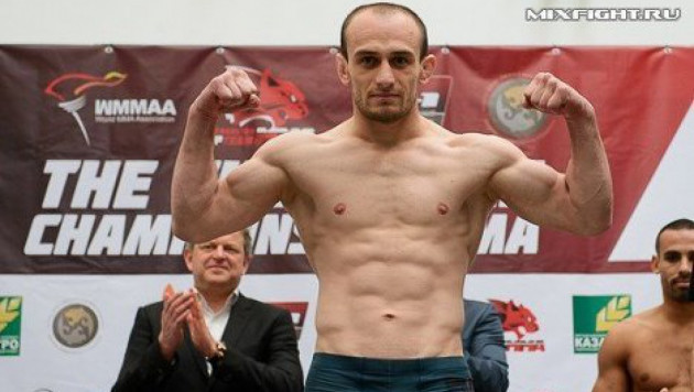 Казахстанский боец Дагаев встретится с испанцем Таберой на турнире M-1 Challenge 59 в Астане