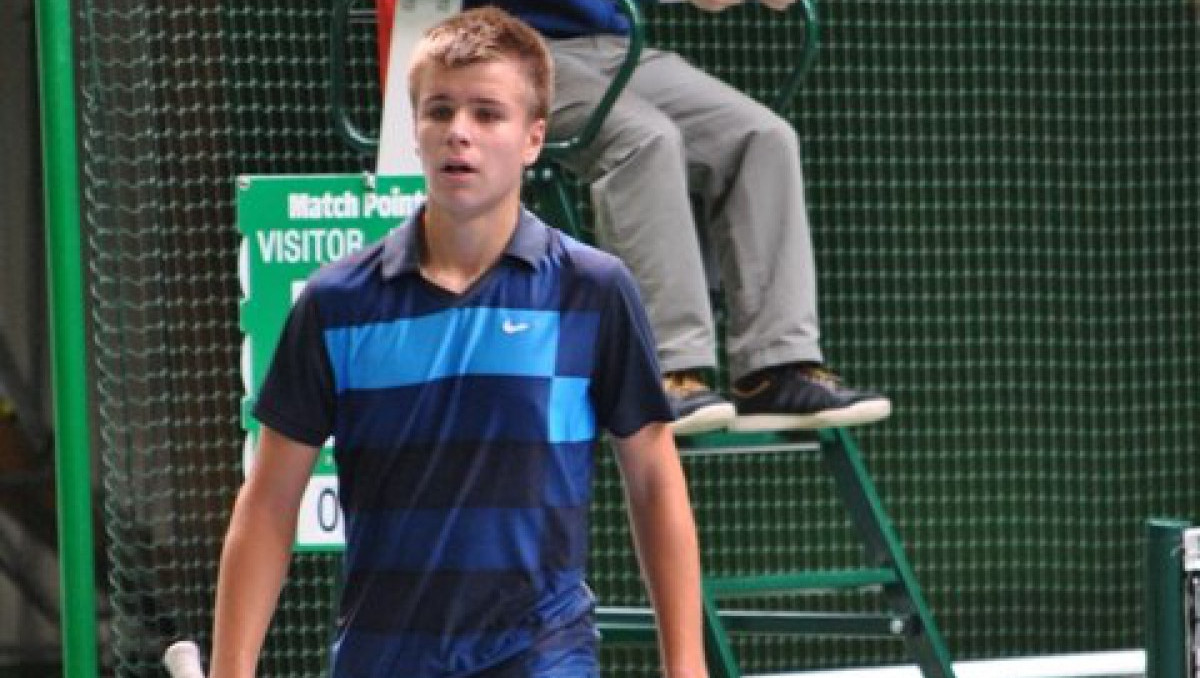 Казахстанский теннисист Попко вышел в четвертьфинал турнира в Сербии 