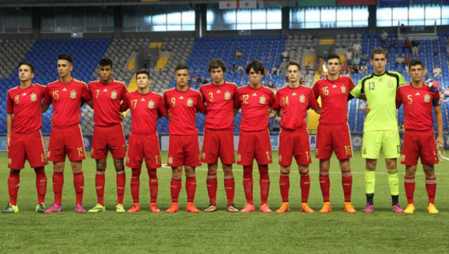 Испанские футболисты забили 16 мячей в трех матчах группового этапа Кубка Президента Казахстана