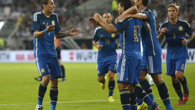 Аргентина забила шесть мячей Парагваю и вышла в финал Кубка Америки
