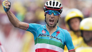 Федерация велоспорта Казахстана поздравила Нибали с победой на этапе "Тур-де-Франс"