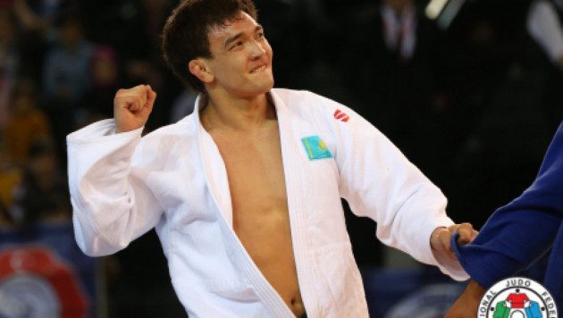 Ислам Бозбаев дебютировал с победы на чемпионате мира по дзюдо