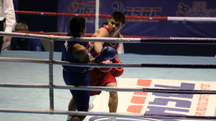 Казахстанец Сафиулин вышел в четвертьфинал чемпионата Азии по боксу