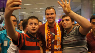 Кевин Гросскройц в Стамбуле. Фото с сайта turkish-football.com