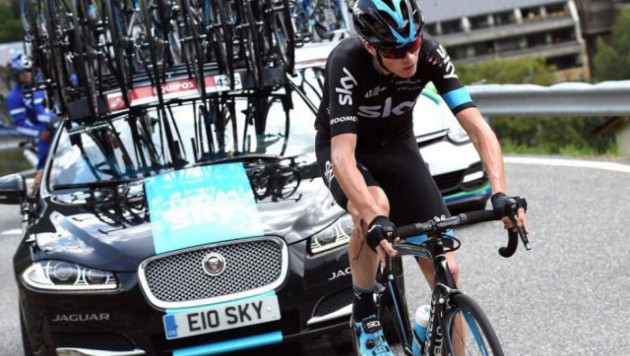 Двукратный победитель "Тур де Франс" Крис Фрум может сняться с "Вуэльты" из-за падения