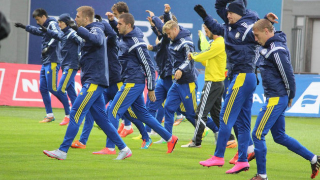 Сборная Казахстана провела открытую тренировку перед матчем с Исландией