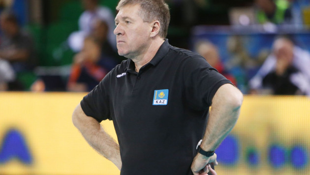 Женская сборная Казахстана по волейболу осталась без главного тренера