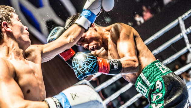 Ильяс Сулейменов проиграл бой в AIBA Pro Boxing