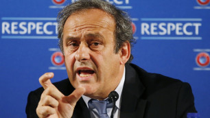 Глава УЕФА Платини получал от ФИФА зарплату