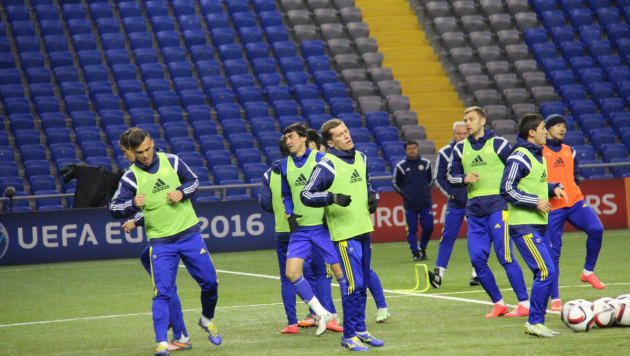 Сборная Казахстана по футболу провела открытую тренировку перед матчем с Голландией