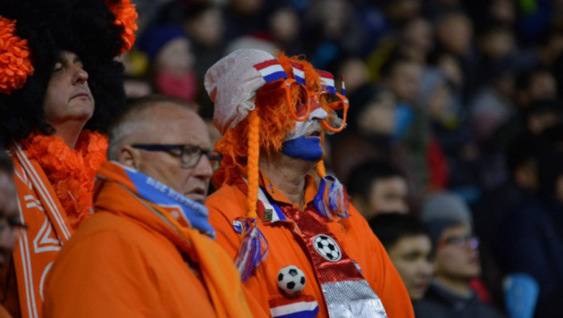 Возможный провал Голландии включили в список главных интриг последнего тура отбора на Евро