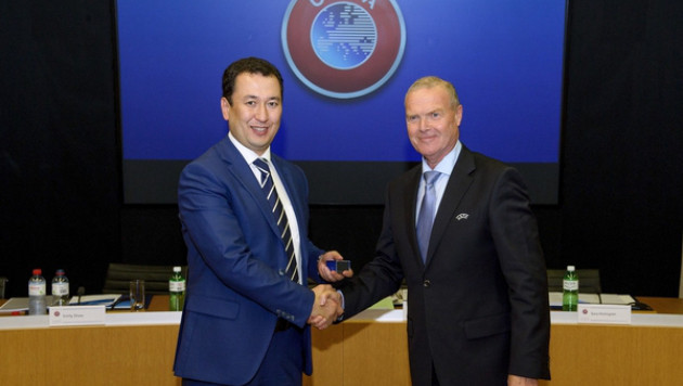 УЕФА профинансирует строительство крытого манежа в Астане