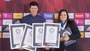 Левандовски получил четыре сертификата Книги рекордов Гиннесса